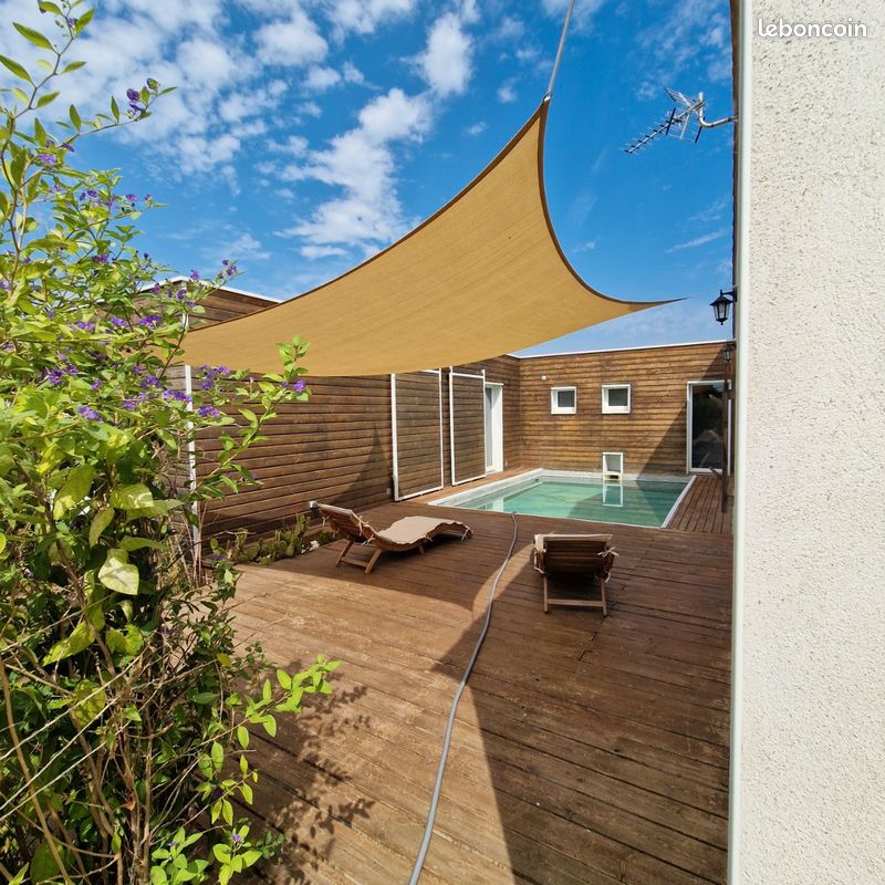 Maison 7 pièces 153 m² · à Le Cailar · 153 m² · 380 000 €