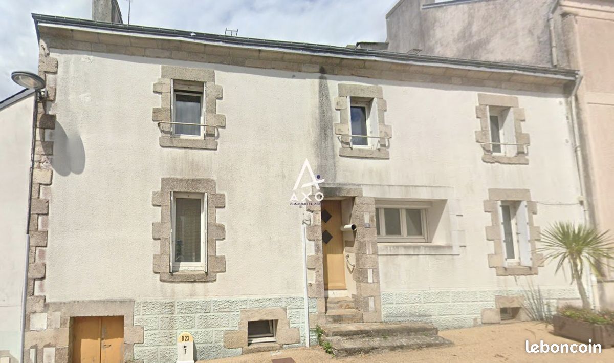 Maison 7 pièces 156 m² · à Saint-Thurien · 156 m² · 126 900 €