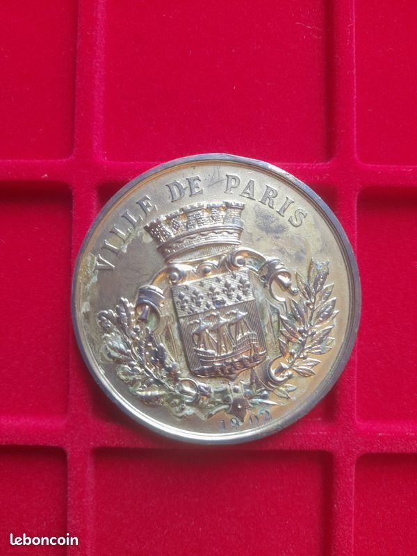 FRANCE =UNE MEDAILLE = Jeton - Souvenir D Une Visite A La Monnaie De