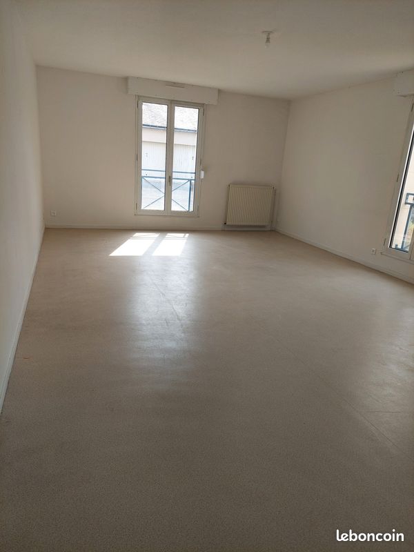 Appartement 3 pièces 84 m² · à La Flèche · 84 m² · 783 €/mois