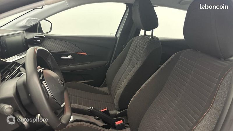 Peugeot 208 1.2 PureTech 75ch S&S Active Pack (image 12)
