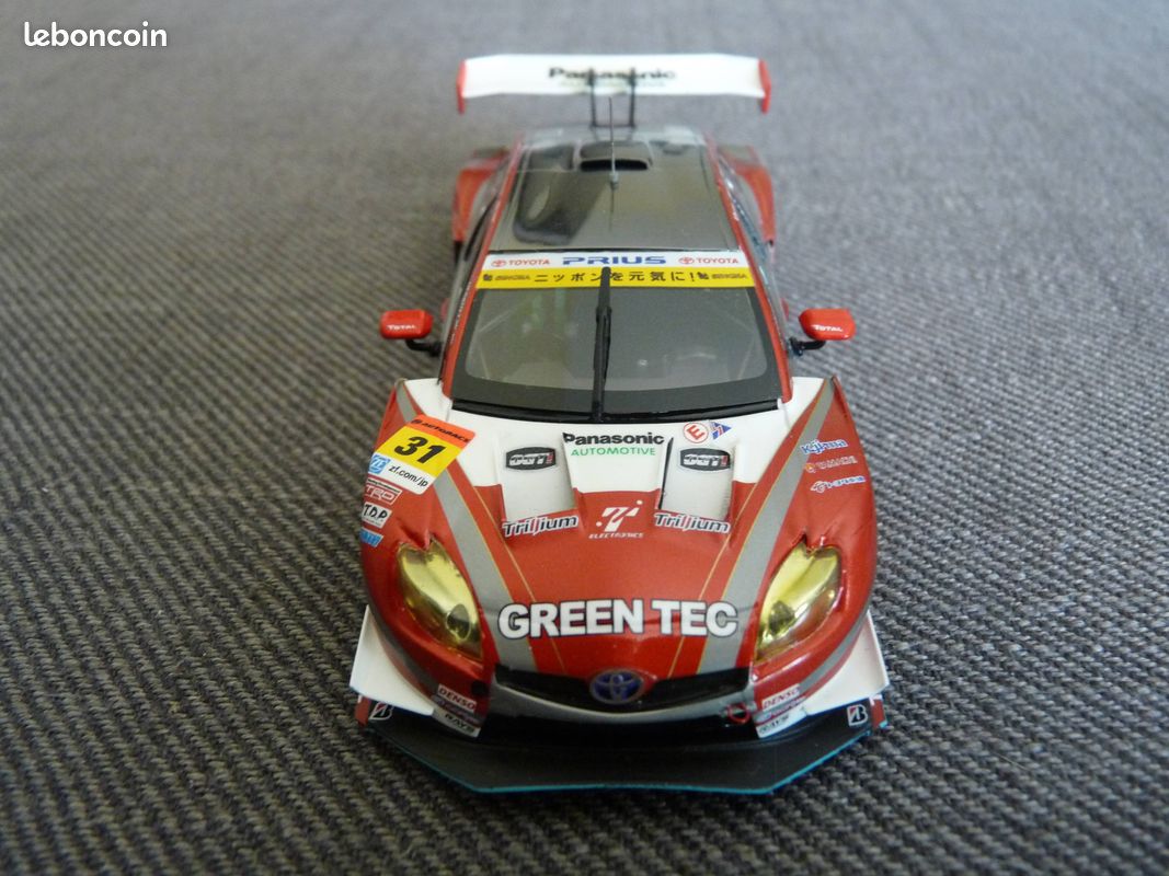 Ebbro 1:43 Toyota Prius apr GT300 #31 Super GT série Japon 2014 Nitta