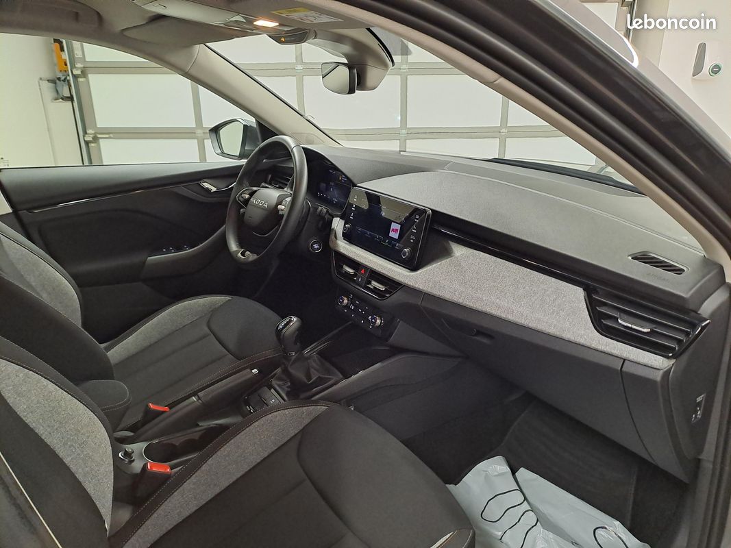 SKODA Kamiq 1.0 TSI Evo 2 116 ch DSG7 Selection (image 38)