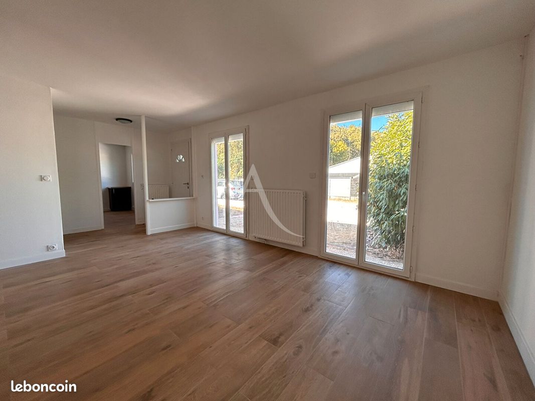 Maison 5 pièces 101 m² · à Saint-Médard-en-Jalles · 101 m² · 369 000 €
