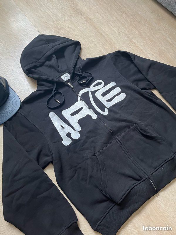 Veste à capuche Arte antwerp noir L Vêtements