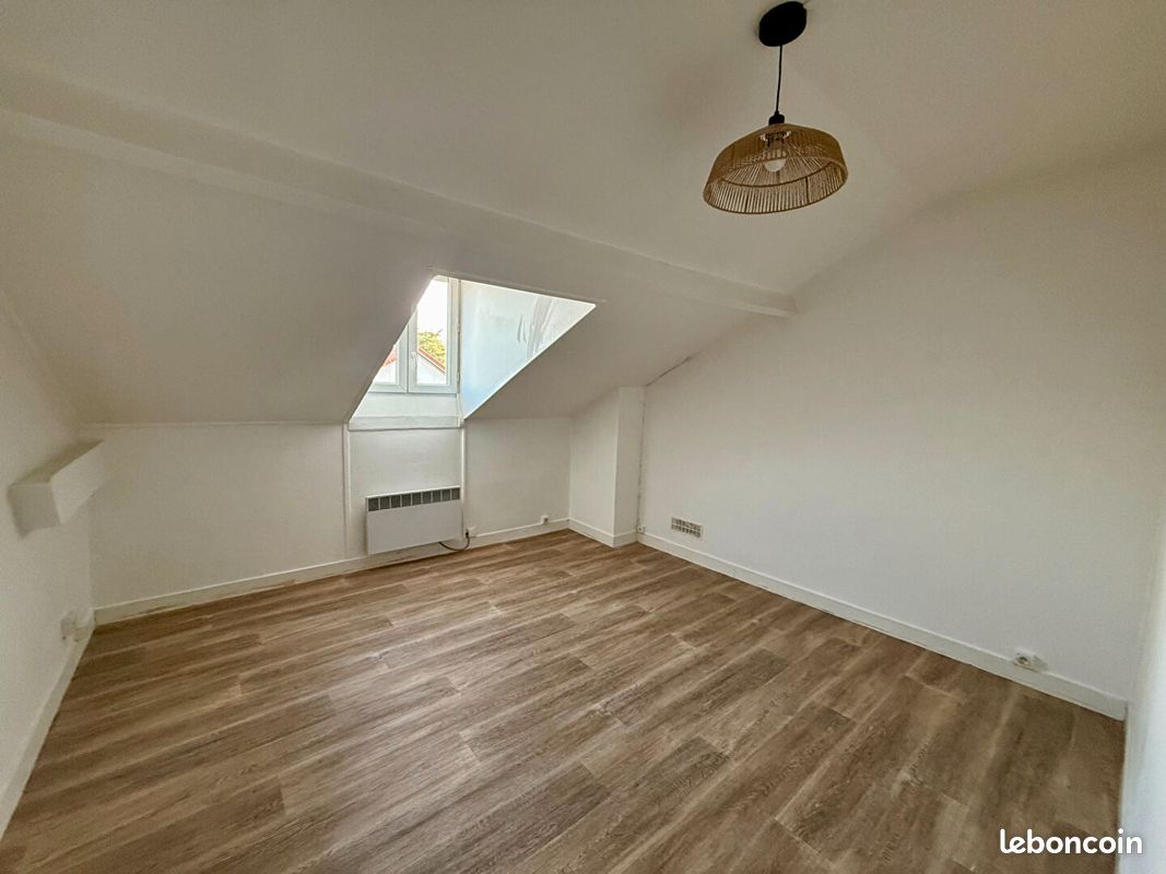 Appartement 3 pièces 35 m² · à Villemomble · 35 m² · 895 €/mois