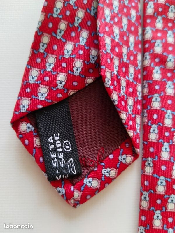 Cravate En Soie FUTILLON Fabriquée En Italie - Motif Cachemire Rouge - Très Bon état