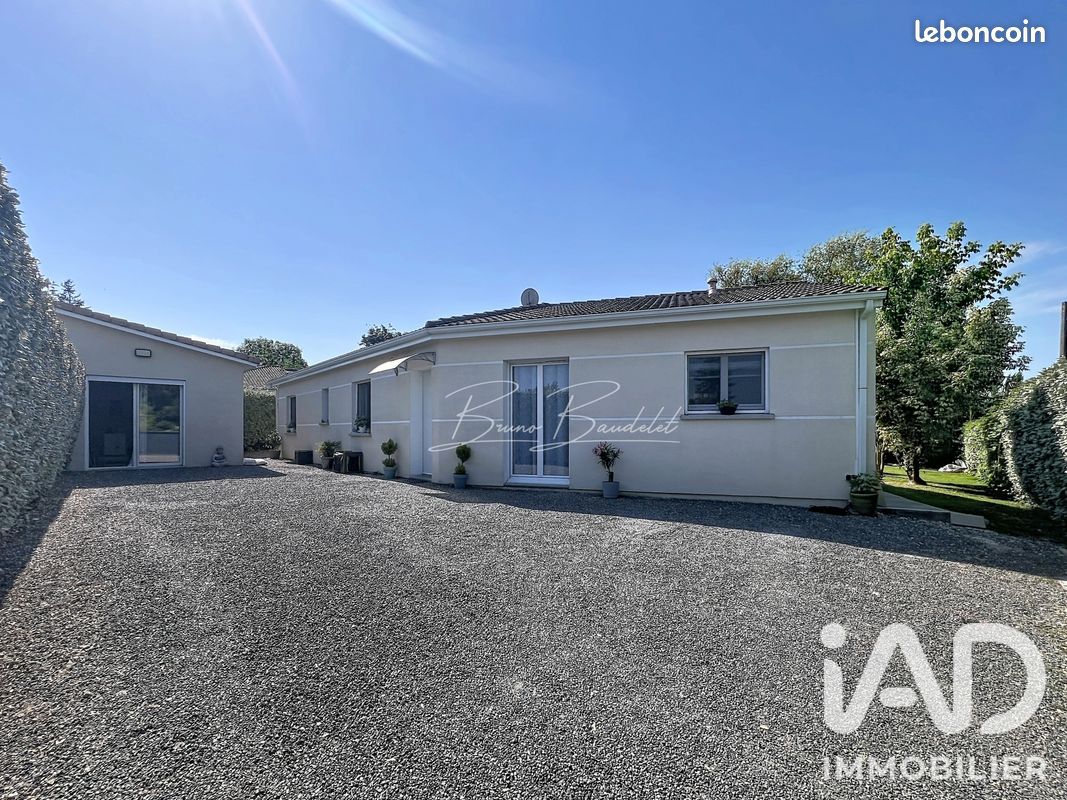 Maison 7 pièces 156 m² · à Sadirac · 156 m² · 385 000 €