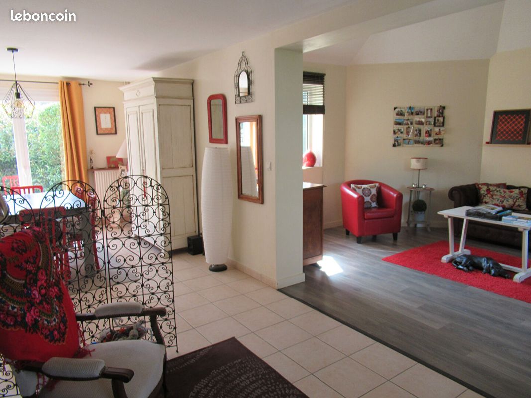 Maison 7 pièces 101 m² · à Beaucouzé · 101 m² · 315 000 €