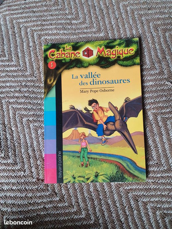 Cabane Magique - La vallée des dinosaures (image 1)