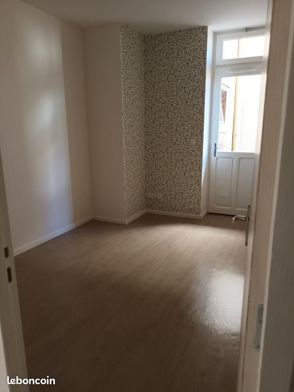 Appartement 3 pièces 63 m² · à Saint-Chamond · 63 m² · 429 €