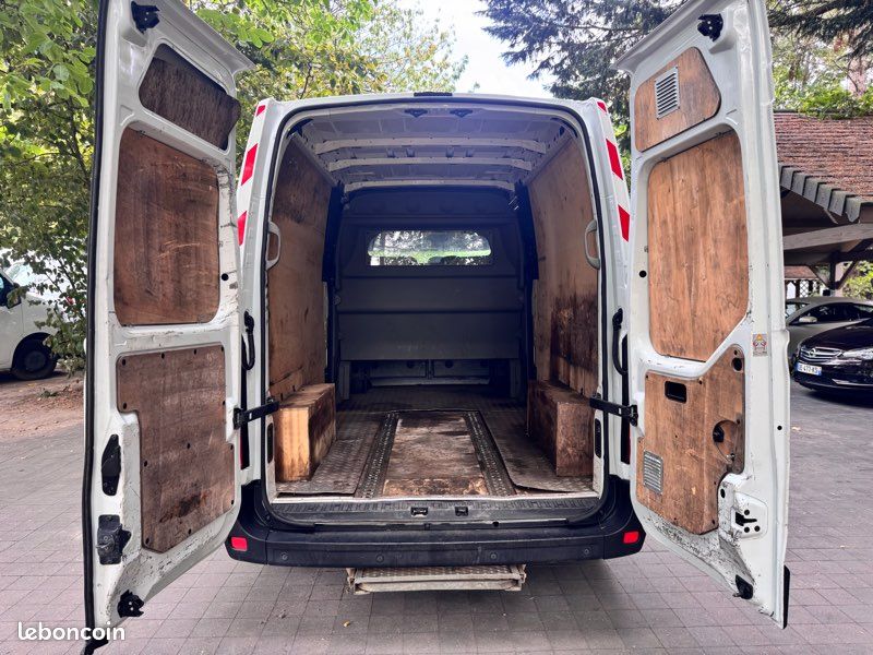 Renault MASTER 2,3 DCI 145ch 3.5t L3H2 BLUE DCI GRAND CONFORT FOURGON 2017 – photo 15