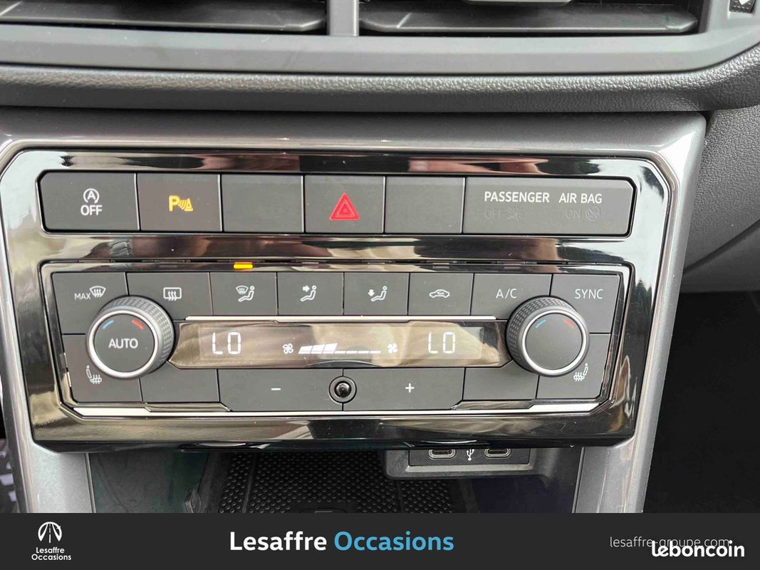 VOLKSWAGEN T-Cross 1.0 TSI 110 Start/Stop BVM6 Carat (image 20)