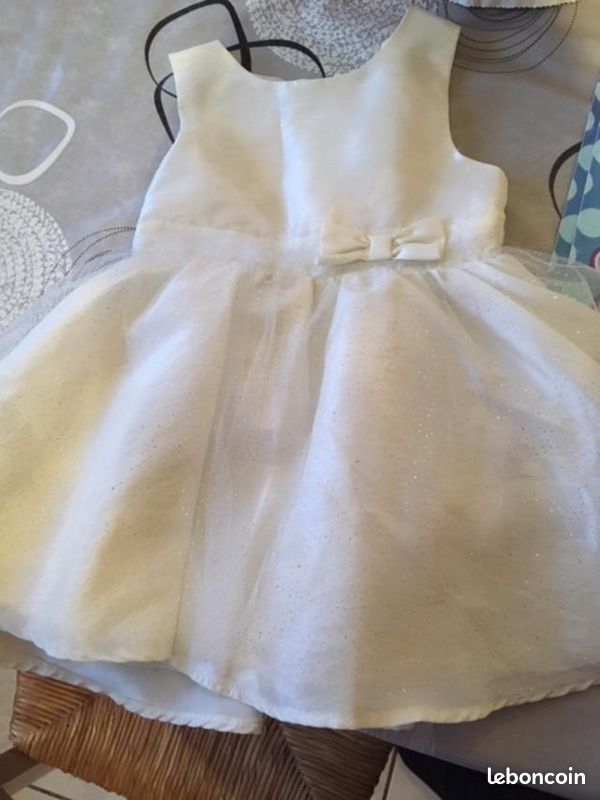 Robe cérémonie 12 mois en parfait état (image 1)