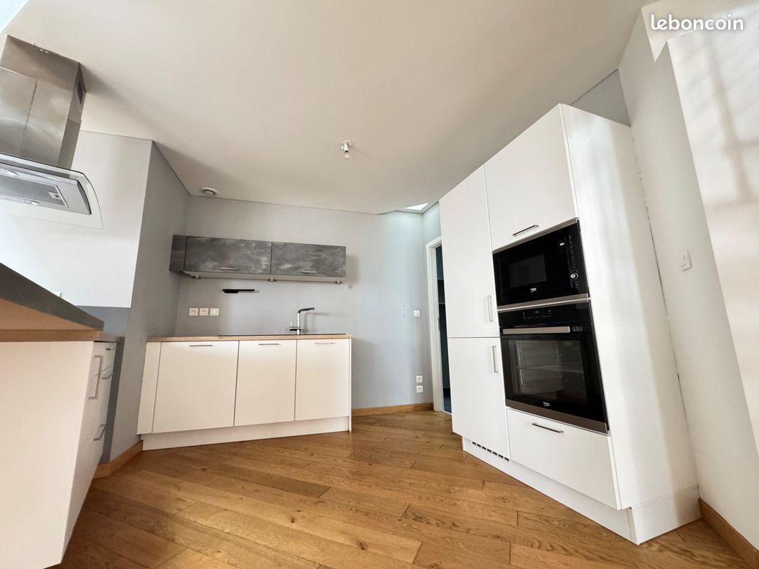 Appartement 4 pièces 89 m² · à Belfort · 89 m² · 900 €/mois