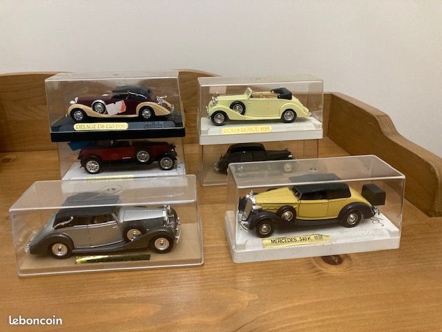 Miniature Automobile Ferrari GT 1/43 - Marque Art Model - Neuf Sous Boîte