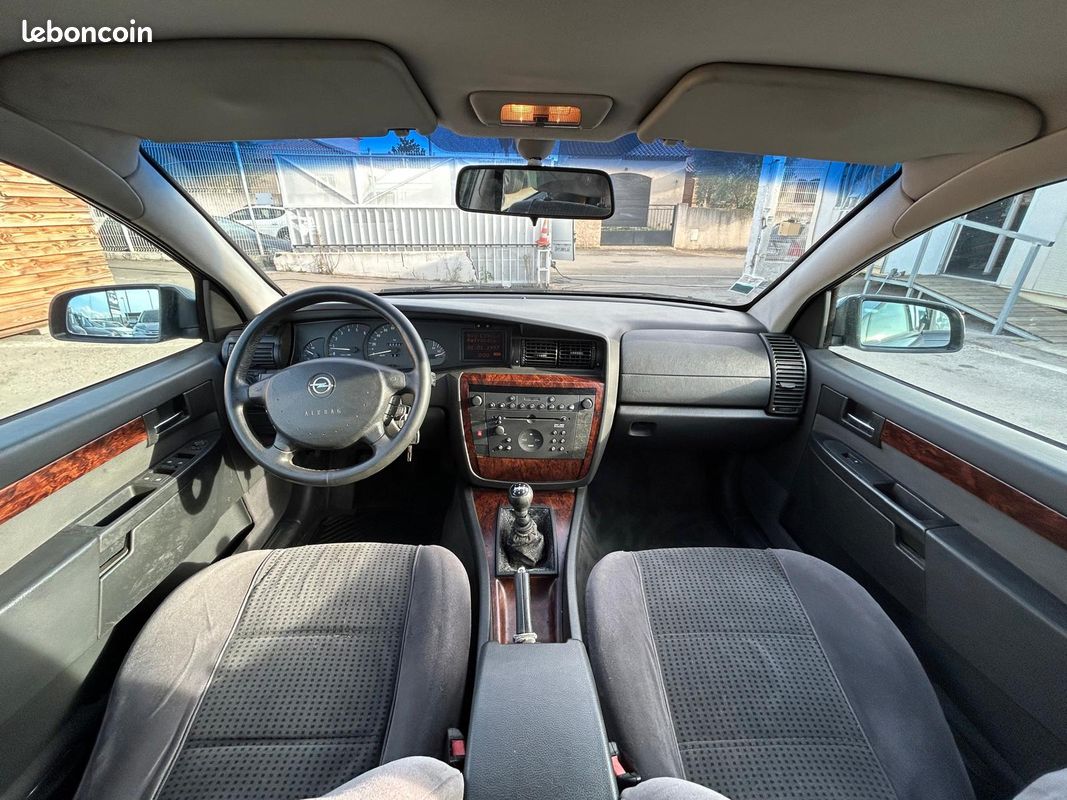 OPEL Omega B Break 2.5 TD 131cv *Chaine de distribution/Clim (image 3)