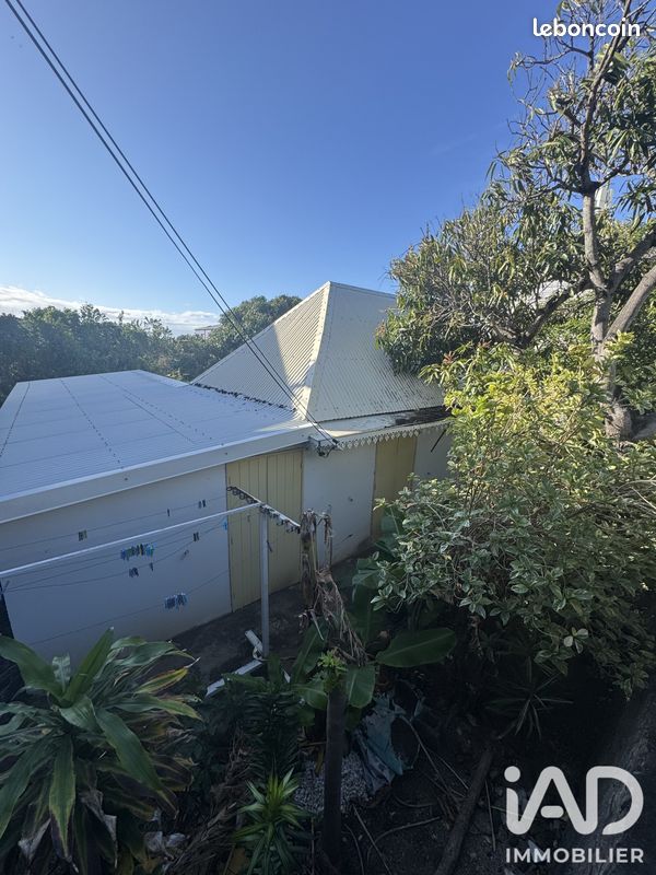 Maison 3 pièces 70 m² · à Saint-Pierre · 70 m² · 350 000 €