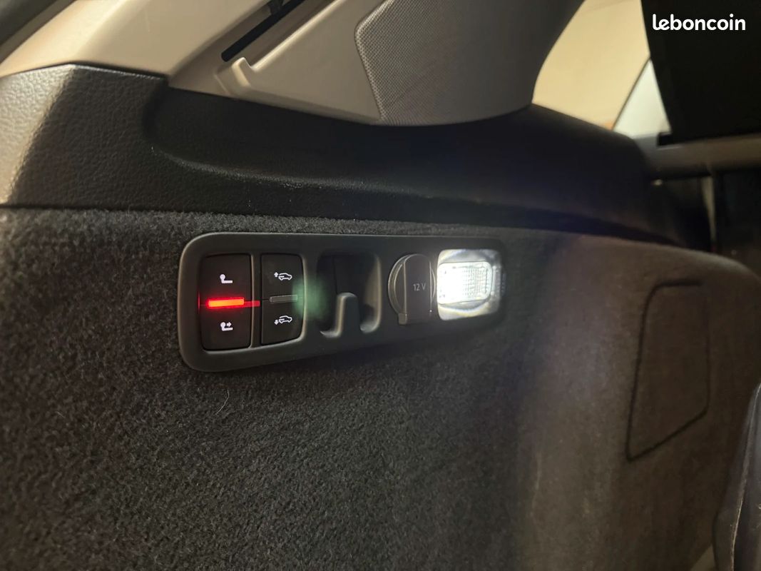 Audi Q7 3.0 V6 TDI E-TRON QUATTRO TIPTRONIC 8 AVUS EXTENDED / ATTELAGE ELECTRIQUE (image 17)