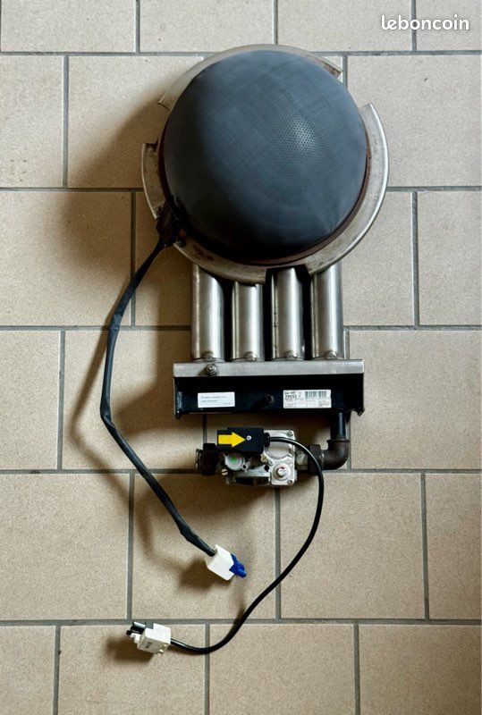 Viessmann 5096 – Lot De 4 Feux Piétons H0 (époques III-VI), Compatibles Uniquement Avec L’article 5095