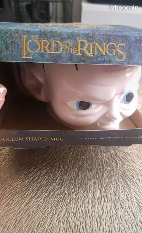 Tasse Gollum le seigneur des anneaux (image 2)