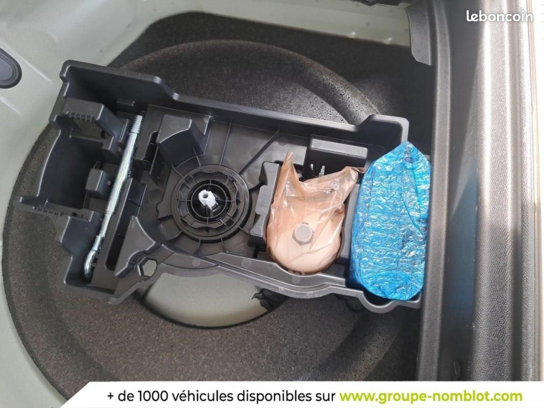 DS 7 BlueHDi 130 EAT8 Edition France (image 28)