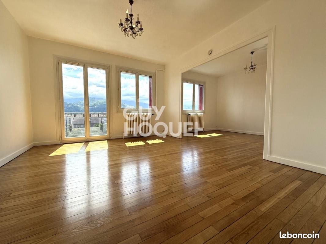 Appartement 5 pièces 99 m² · à Grenoble · 99 m² · 192 000 €