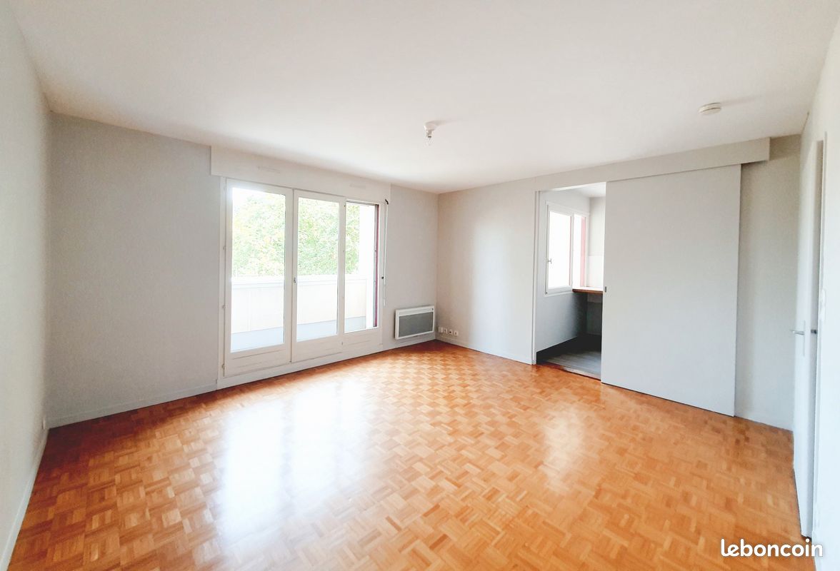 Appartement 1 pièce 33 m² · à Tours · 33 m² · 536 €