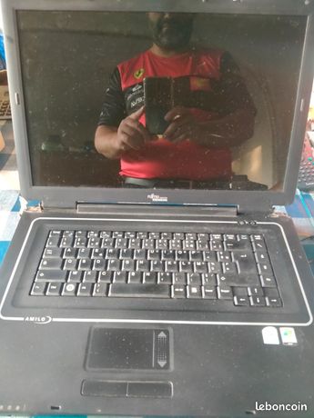 PC Portable Fujitsu Amilo PA 2510 - Pour Pièces / Réparation