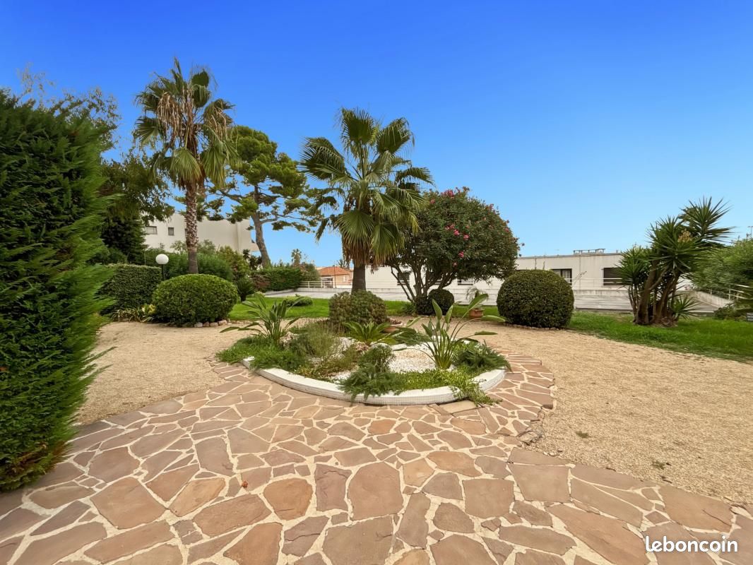 Appartement 2 pièces 47 m² · à Antibes · 47 m² · 850 €/mois