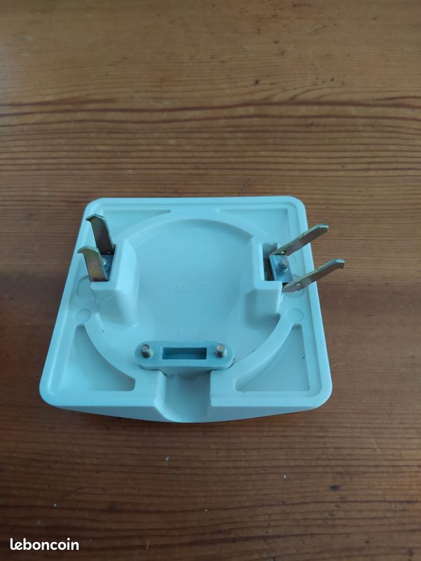 LEGRAND NEPTUNE INTERRUPTEUR Simple à Griffes Blanc TBE EUR 8,00