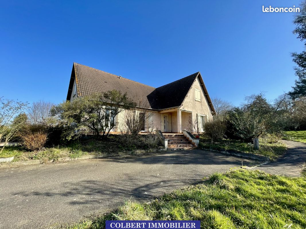 Maison 5 pièces 126 m² · à Monéteau · 126 m² · 219 000 €