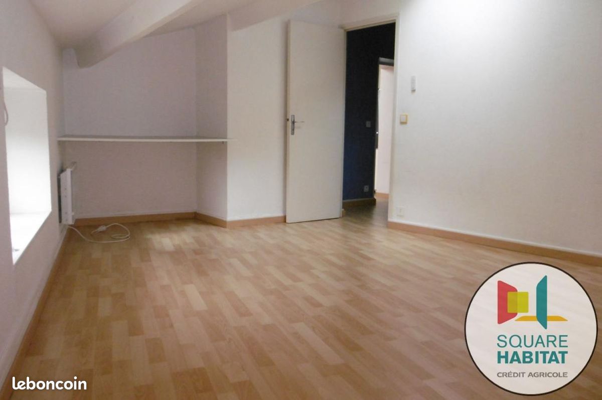 Appartement 2 pièces 42 m² · à Les Martres-de-Veyre · 42 m² · 435 €/mois