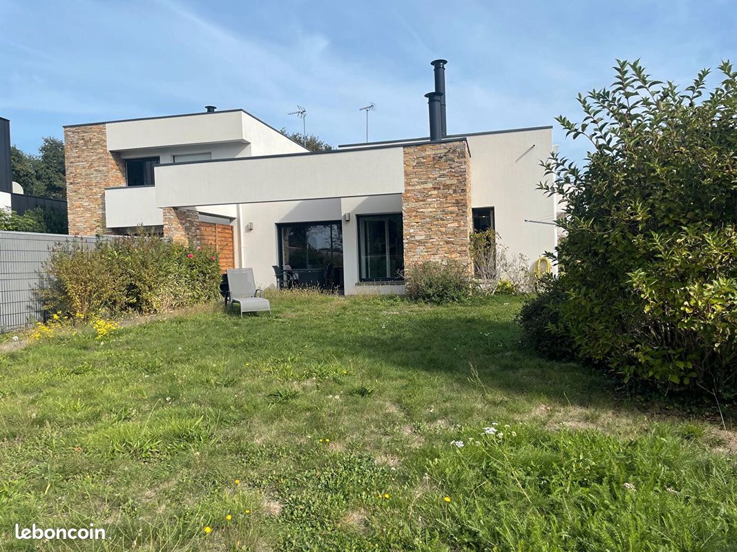 Maison 4 pièces 95 m² · à Saint-Avé · 95 m² · 1 550 €/mois