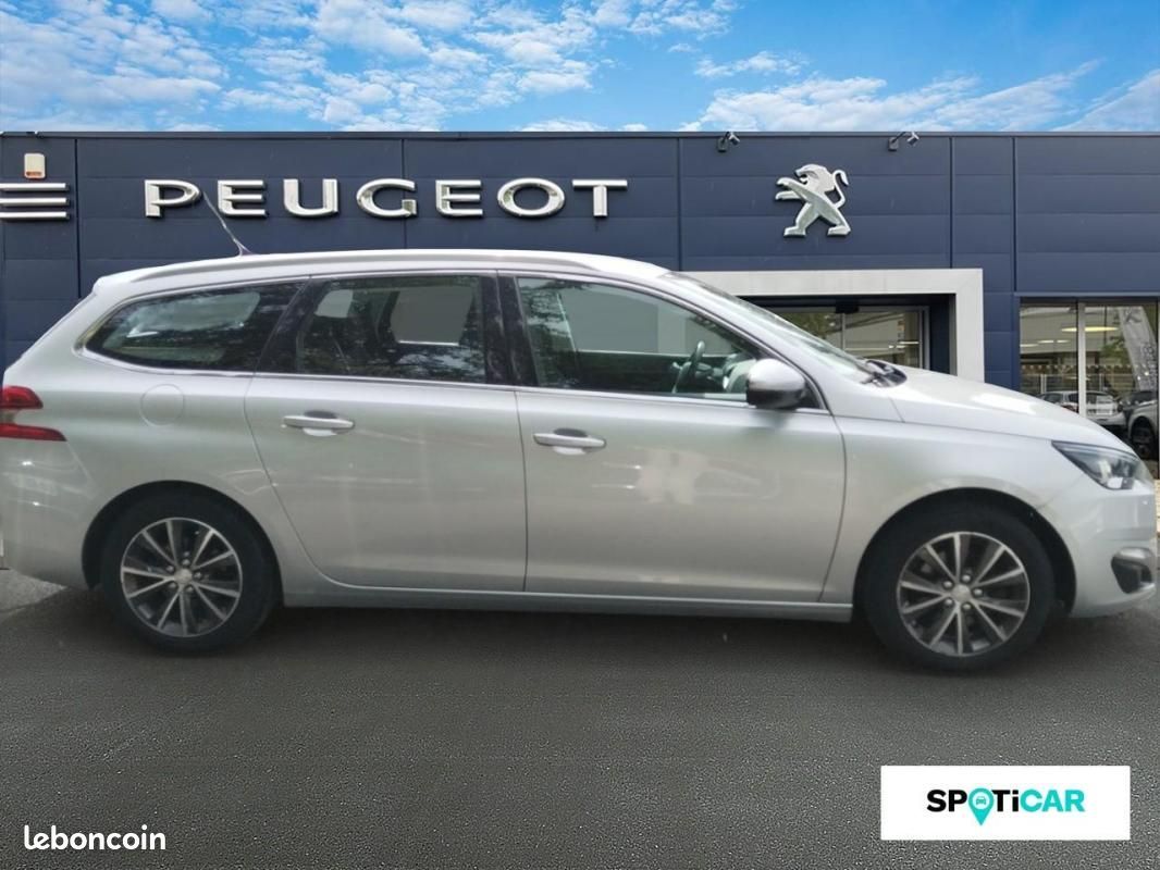Peugeot 308 SW 1.2 PureTech 130ch S&S EAT6 Allure (image 4)