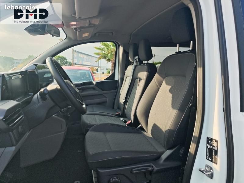 Ford Tourneo Custom 320 L2H1 2.0 EcoBlue 150ch Titanium (image 9)