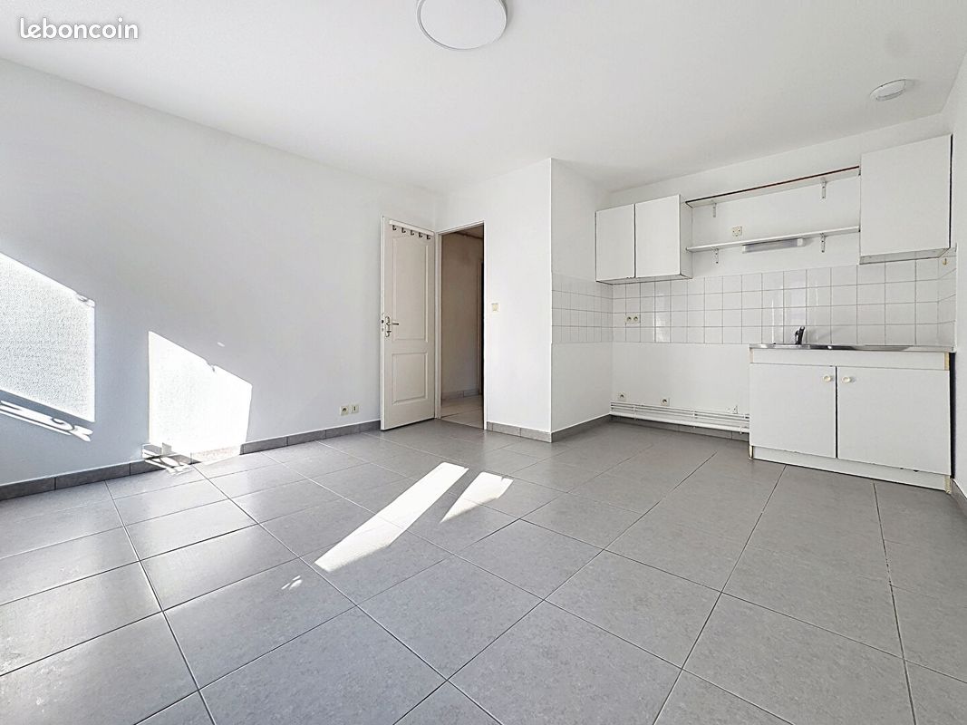 Appartement 2 pièces 43 m² · à Lyon · 43 m² · 722 €