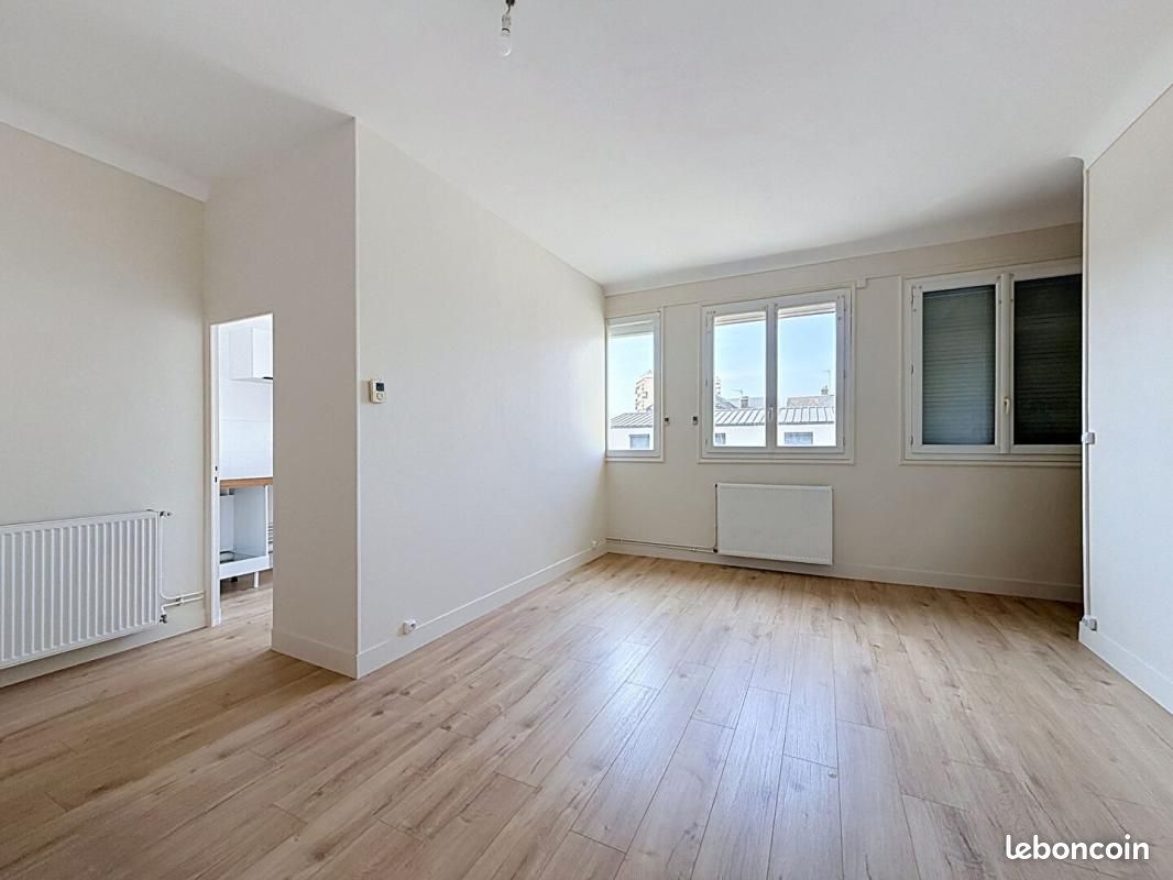 Appartement 4 pièces 84 m² · à Sotteville-lès-Rouen · 84 m² · 1 080 €