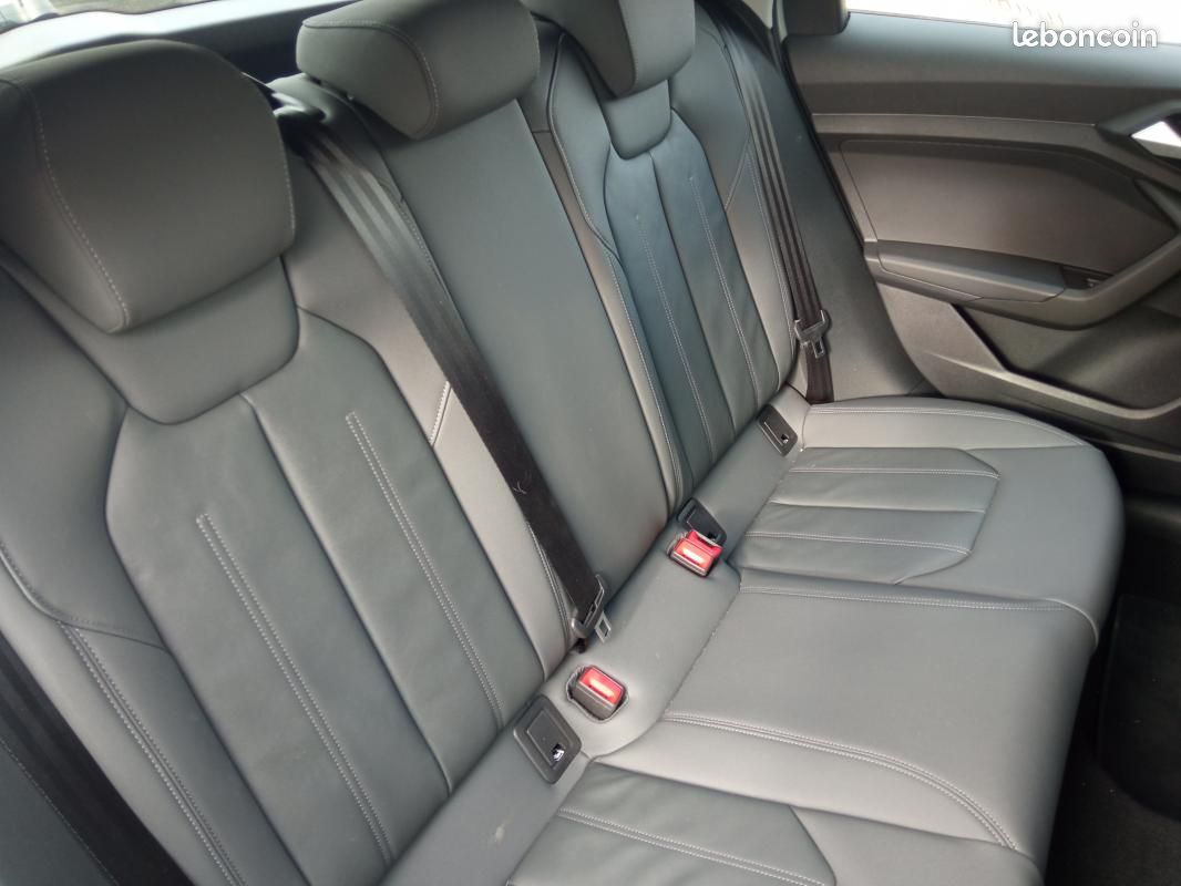 Audi A1 sportback 30 TFSI 110 ch S tronic 7 Avus (image 6)