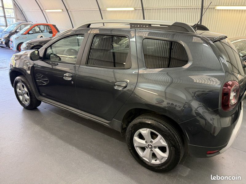 Dacia DUSTER 1.0 ECO-G 100CH CONFORT 4X2 (image 2)