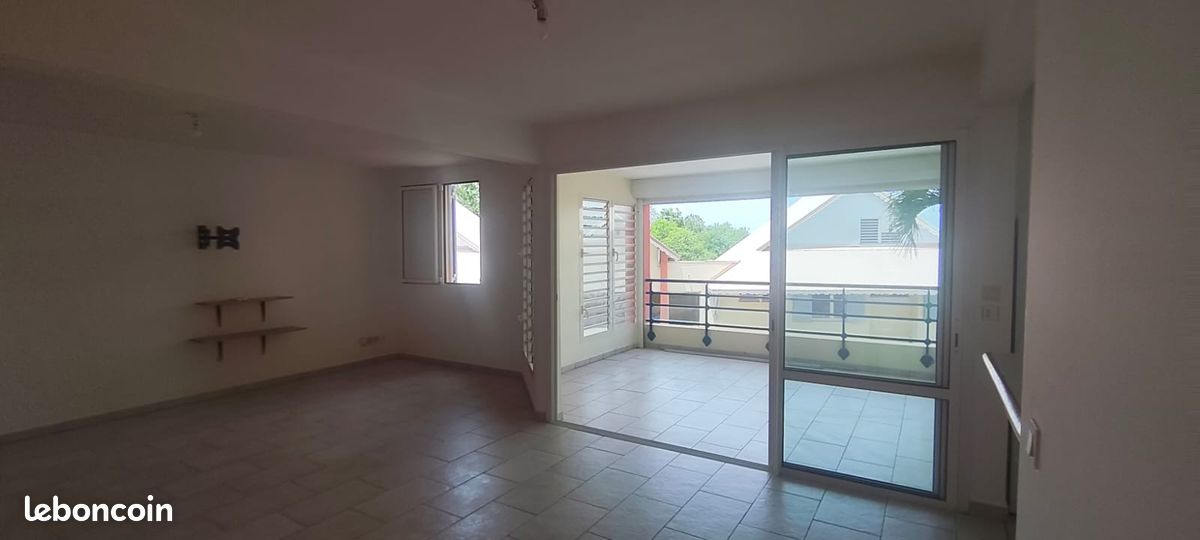 Appartement 3 pièces 70 m² · à Le Gosier · 70 m² · 1 200 €