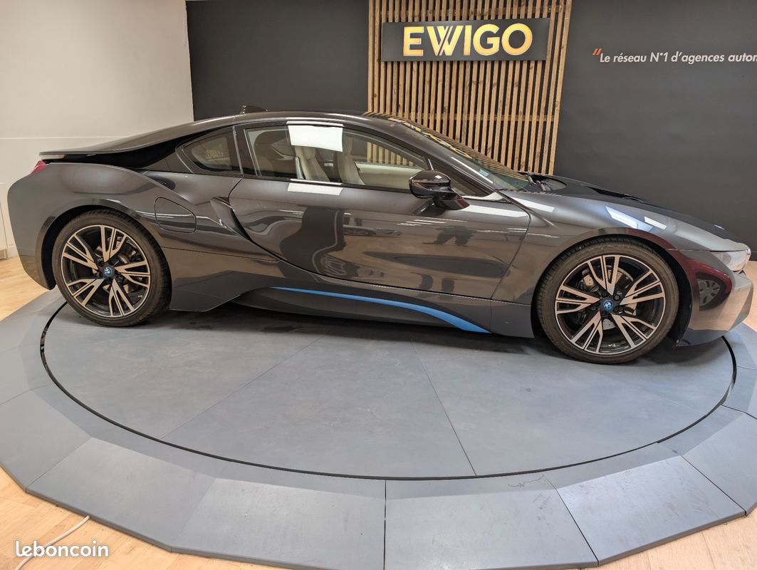 BMW I8 COUPE 1.5 362h 230 - HARMAN KARDON + CUIR BLANC + JANTES W (image 26)
