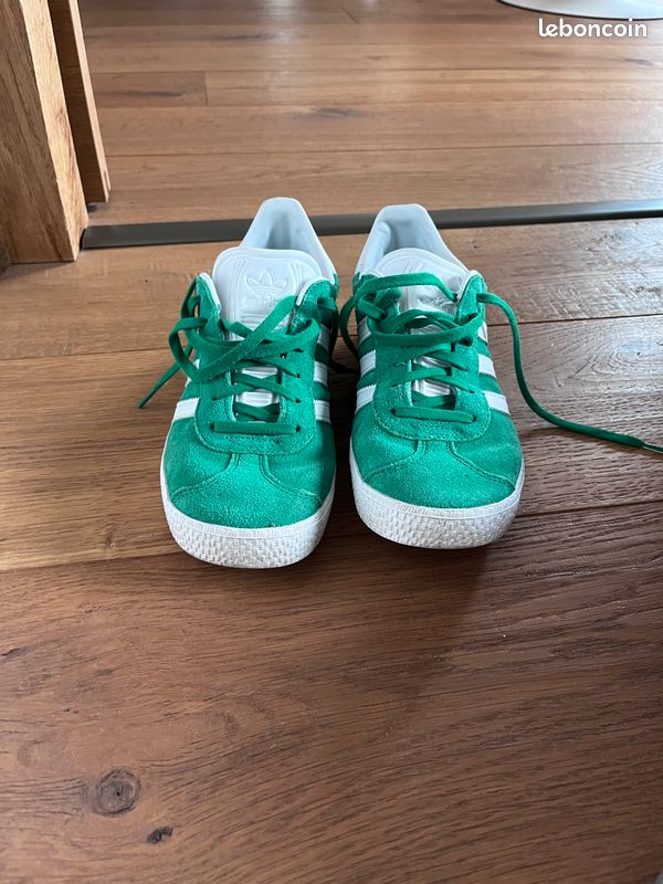 Basket adidas gazelle vertes (image 1)