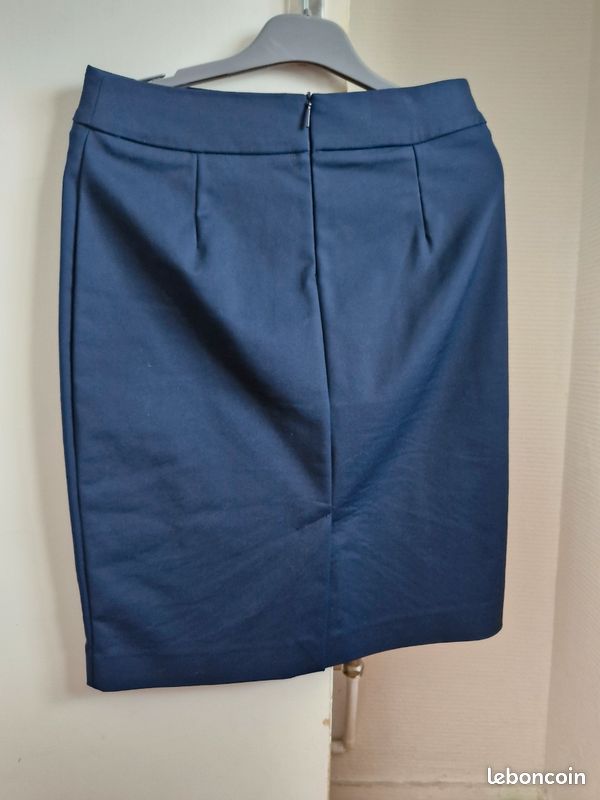 Tailleur jupe (image 4)