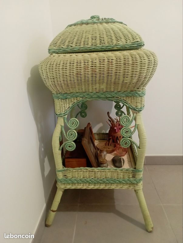 Meuble en rotin vintage (image 5)