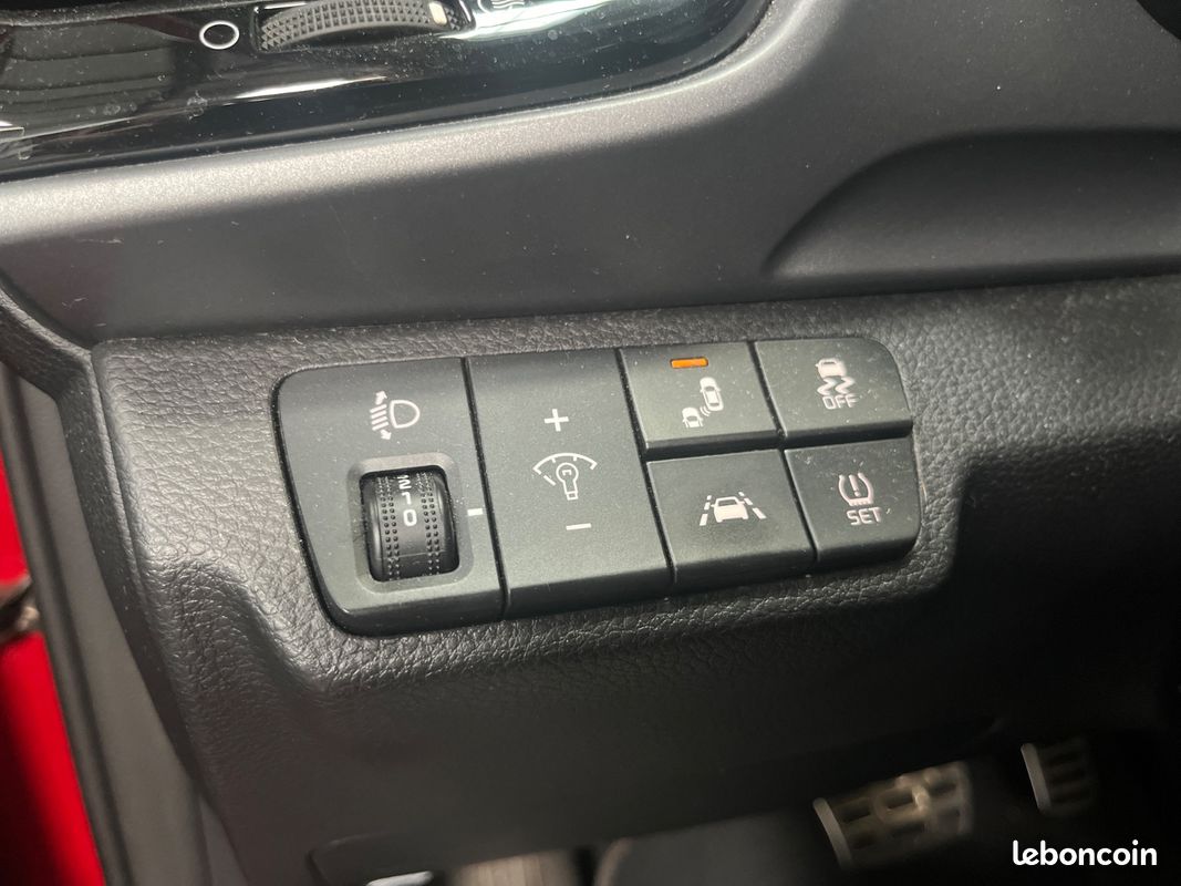KIA STONIC 1.0 T-GDi 120 ch ISG DCT7 Active (image 26)