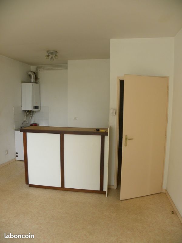 Appartement 3 pièces 60 m² · à Oloron-Sainte-Marie · 60 m² · 398 €/mois