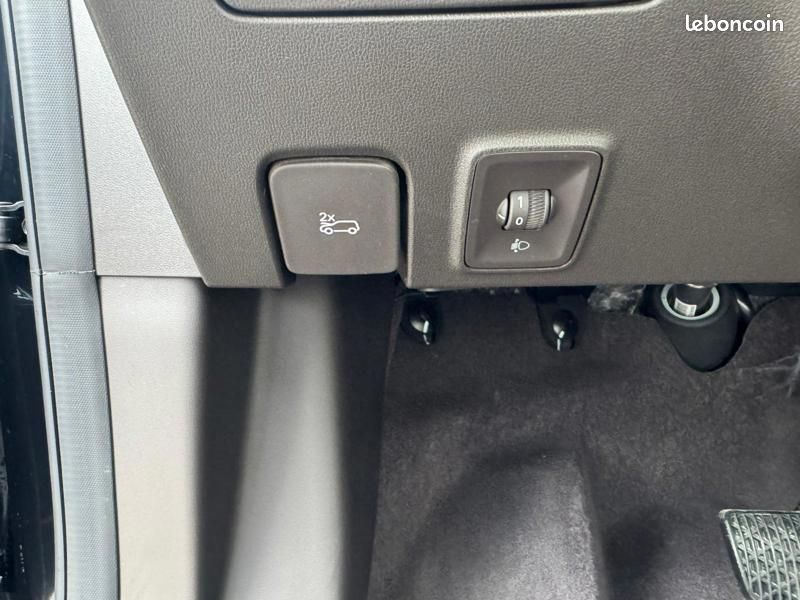 Mgs6 Luxury 77 kwh MG S6 2WD 77KWH (image 18)