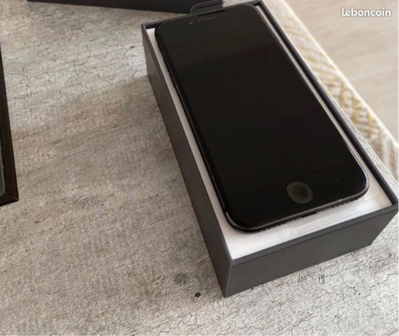 IPhone 8 PETIT PRIX đ (image 3)