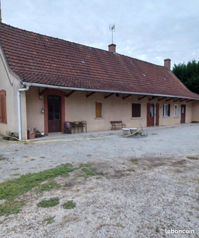Maison 5 pièces 117 m² · à Mervans · 117 m² · 230 000 €